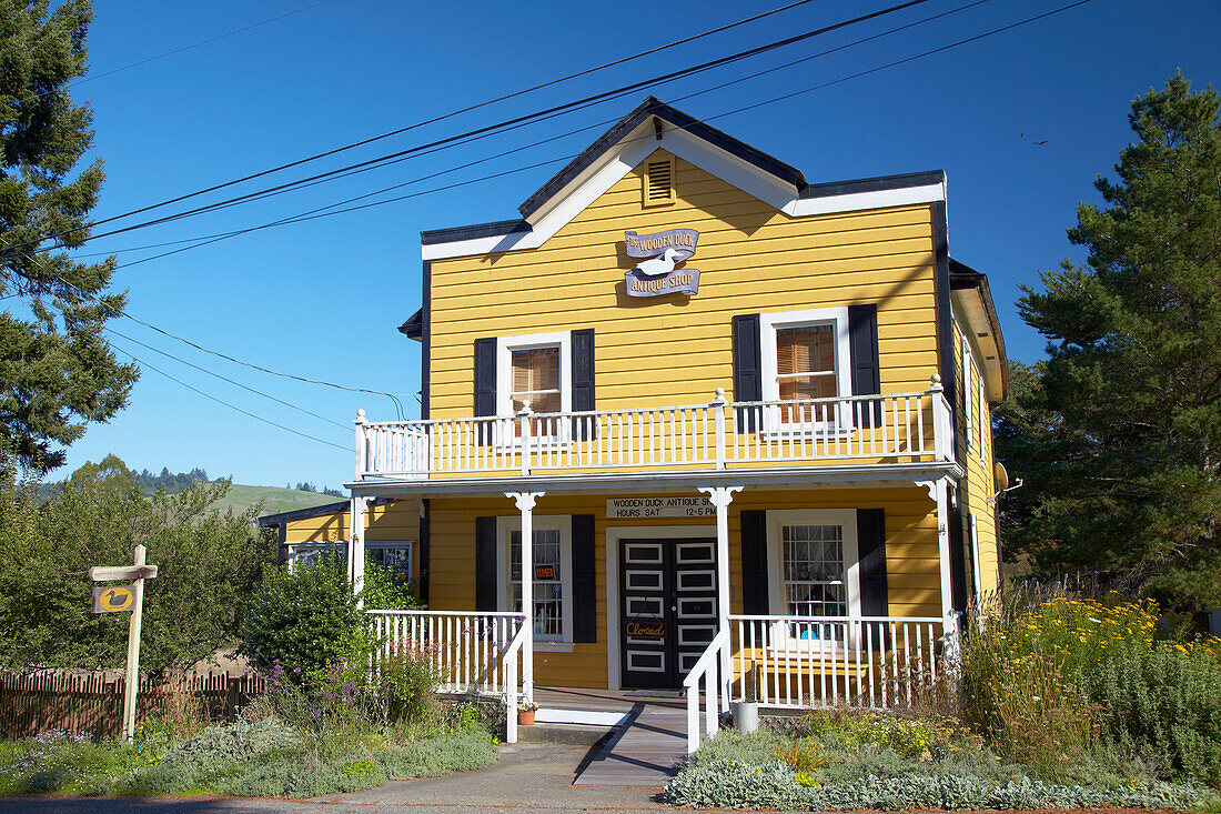 Wooden house at Bodega , Sonoma , California , U.S.A. , America