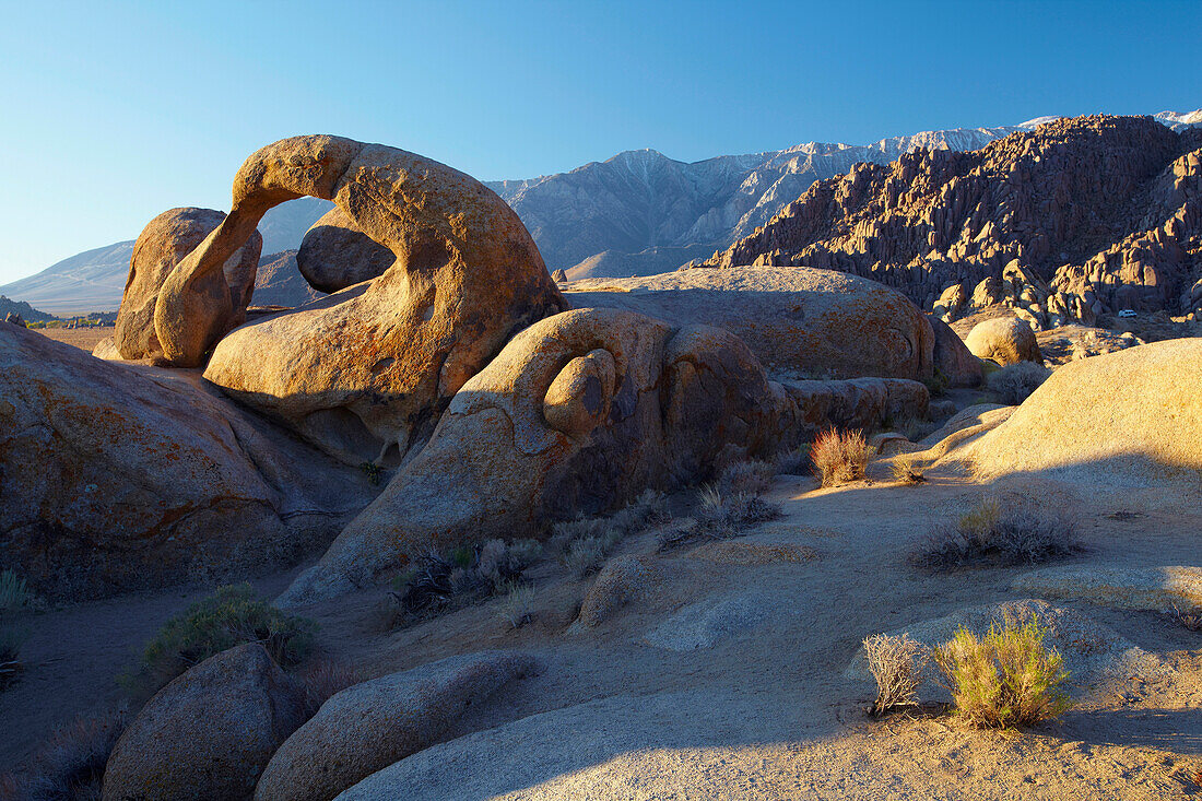 Window , Lone Pine , Alabama Hills , Sierra Nevada , Kalifornien , U.S.A. , Amerika