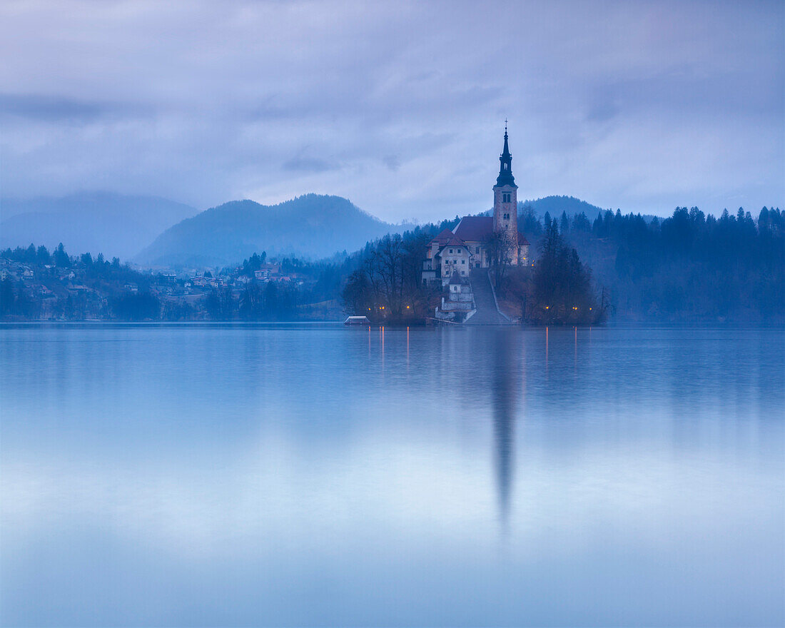 Europe, Slovenia, Upper Carniola. Iconic landscape of the lake of Bled.