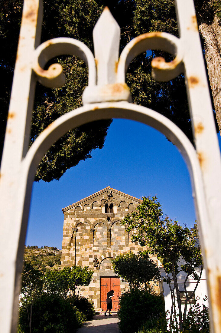 France, Haute Corse, Balagne Region, Aregno, the village cemetary, eglise de la Trinite (Trinity Church), a masterpiece of the Roman Pisan architecture style built in the 12th century