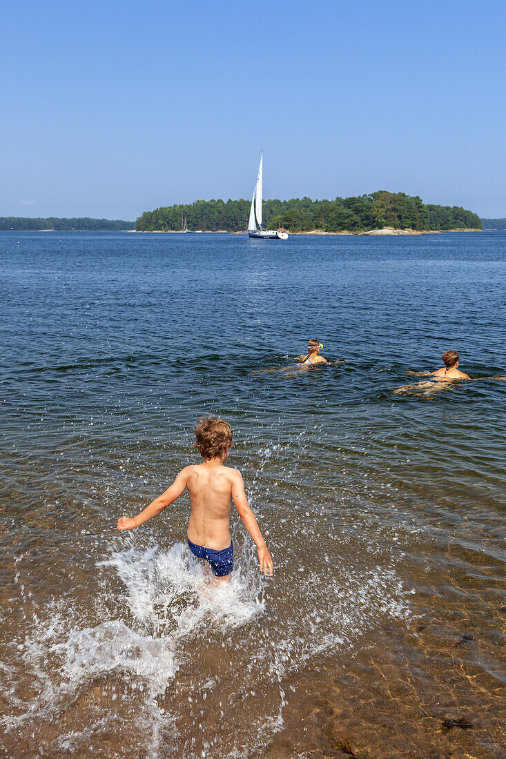 Summer on the island of Finnhamn in Stockholm archipelago, Uppland, Stockholms land, South Sweden, Sweden, Scandinavia, Northern Europe