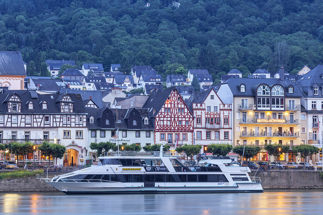 View over the Rhine to the old town of Boppard, Upper Middle Rhine Valley, Rheinland-Palatinate, Germany, Europe