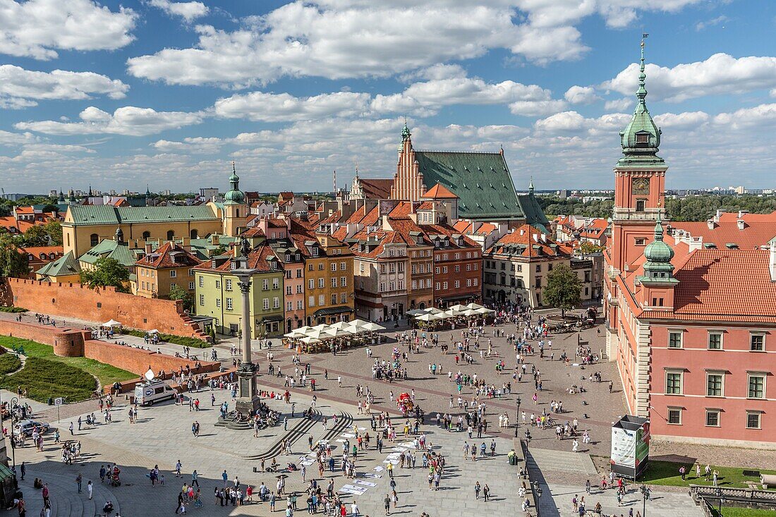 Poland, Warzaw City, Old Town, Castle Square.