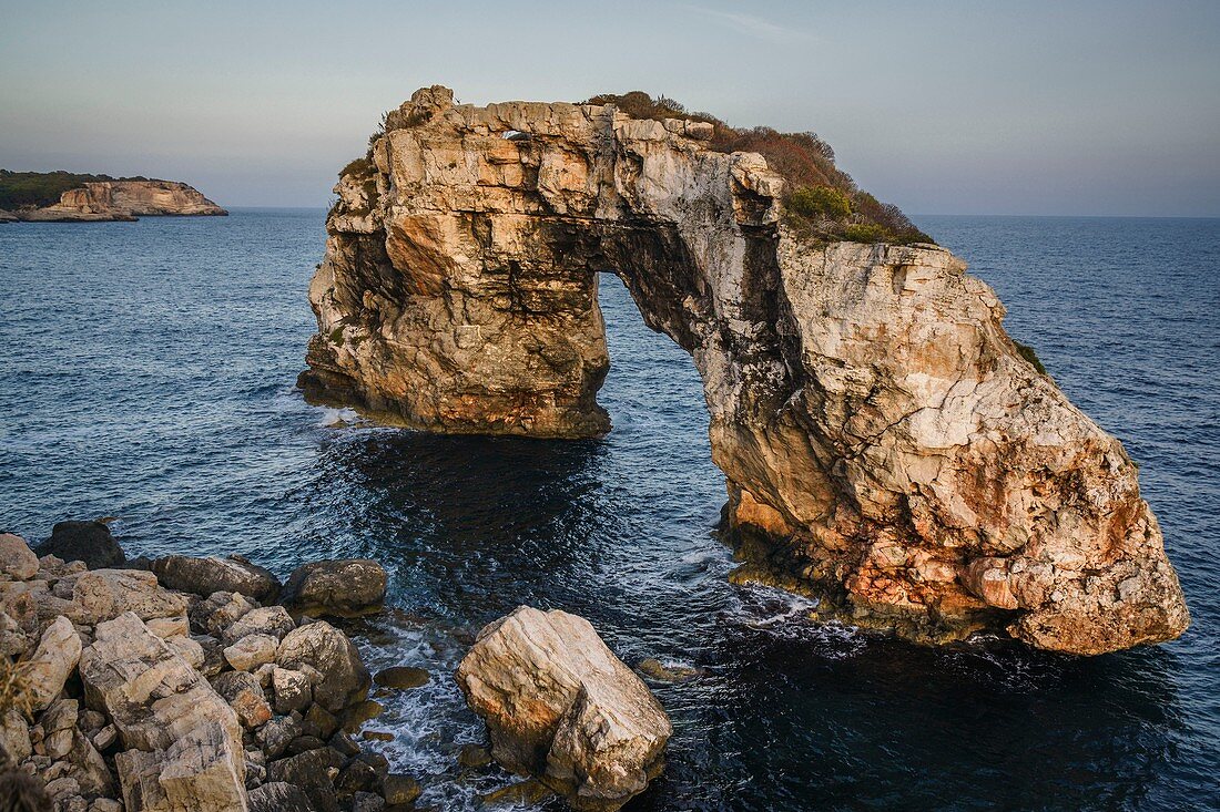 arco natural de roca Es Pontas,Santanyí,islas baleares, Spanien