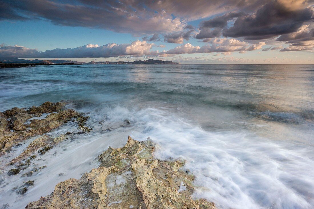 playa de Es Dolç y punta Llarga de Son Real, bahia de Alcudia, Santa Margarida, Mallorca, balearische inseln, spanien, europa