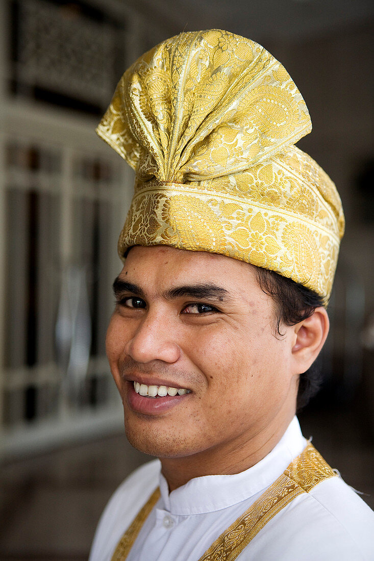 Malaysia, Kuala Lumpur, Malay traditional costume