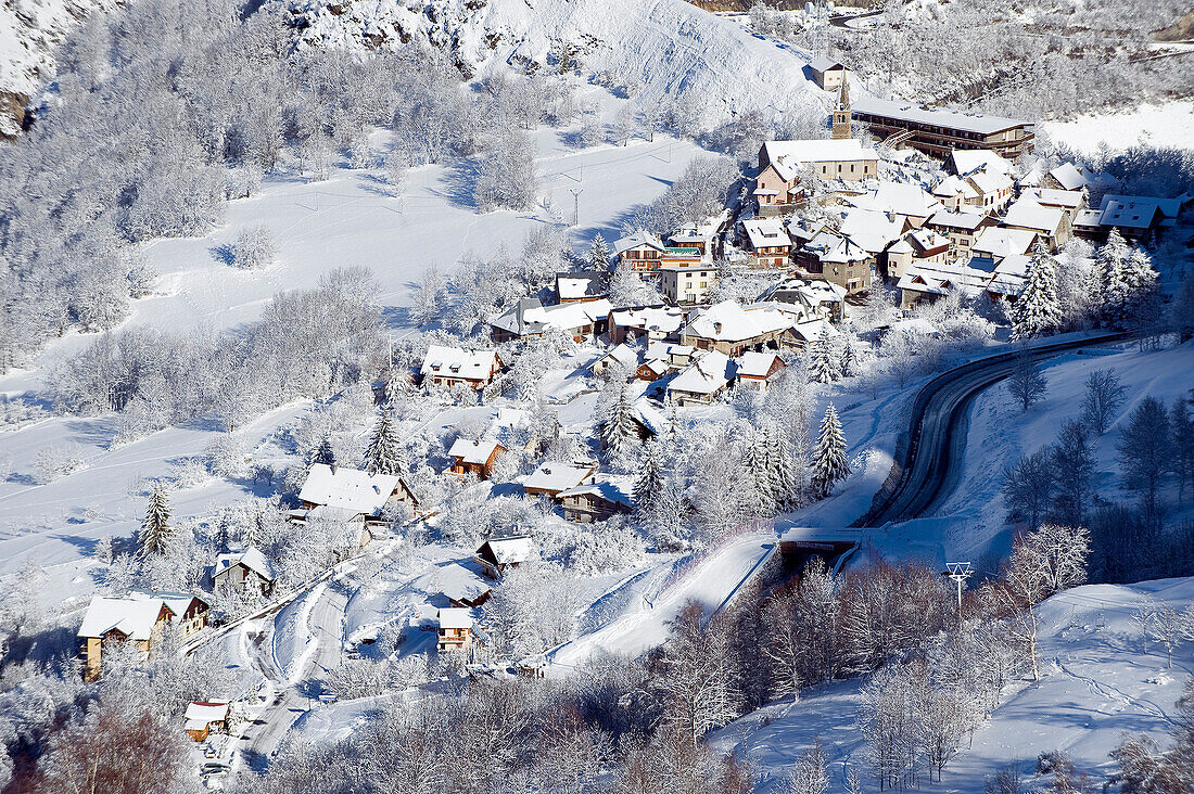 France, Isère, Oisans massif, Mont de Lans near Les Deux Alpes ski resort