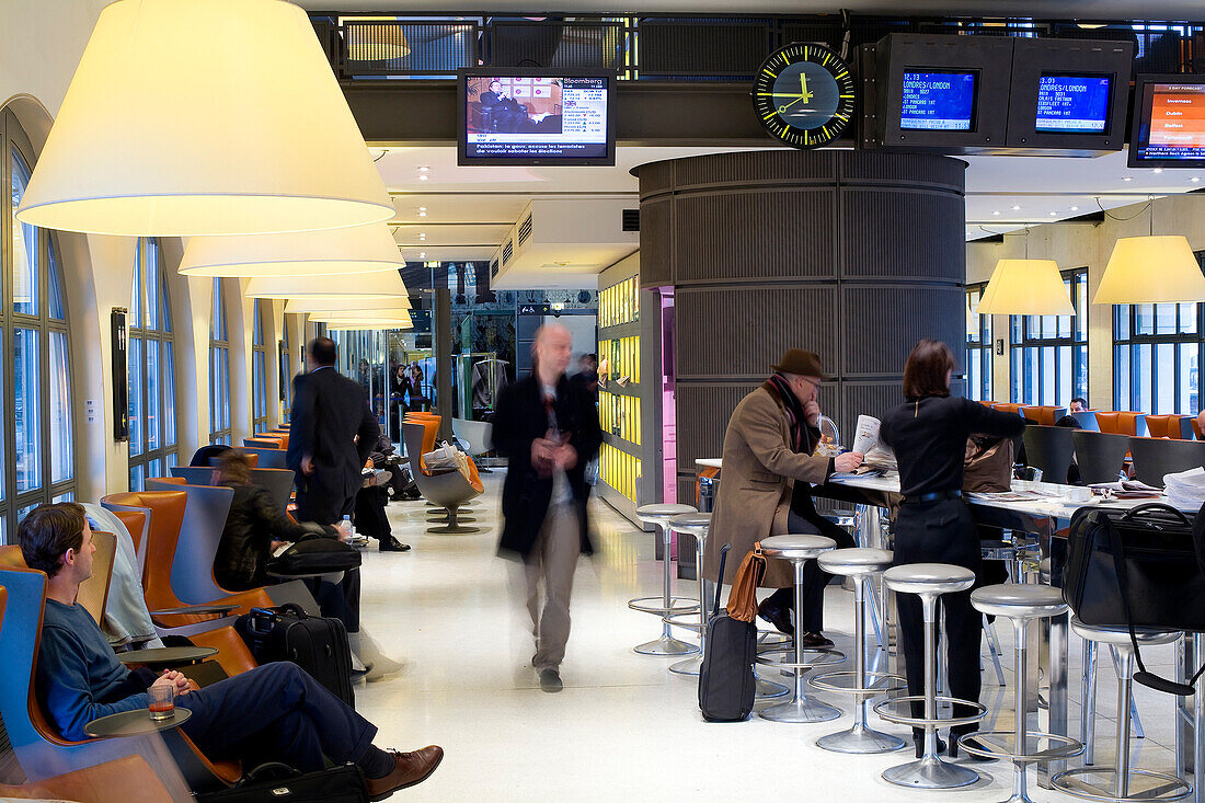 France, Paris, Gare du Nord, Eurostar terminal, The Lounge by French designer Philippe Starck (2002)