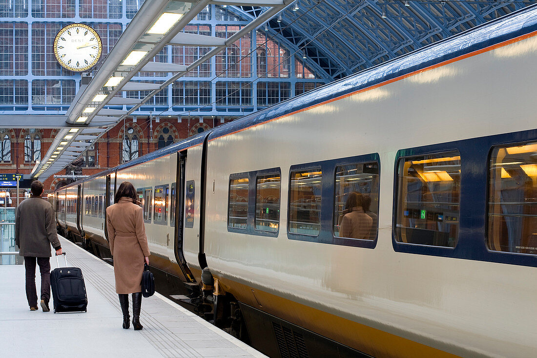 United Kingdom, London, St Pancras International train station, arrival of a Eurostar
