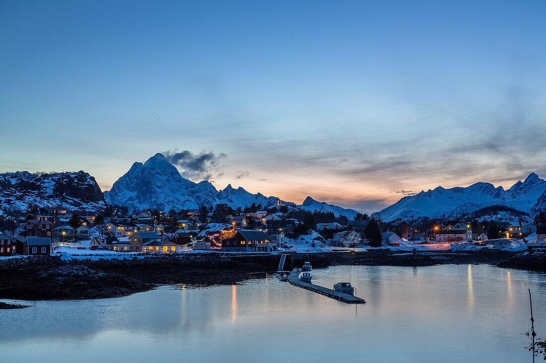 Town of Kabelvag at dusk, Austvagoya, Lofoten Islands, Norway, Skandinavia, Europe