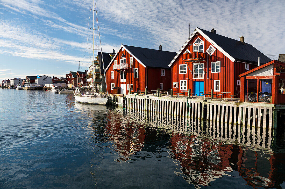 Henningsvaer harbour, Austvagoya, Lofoten Islands, Norway, Skandinavia, Europe