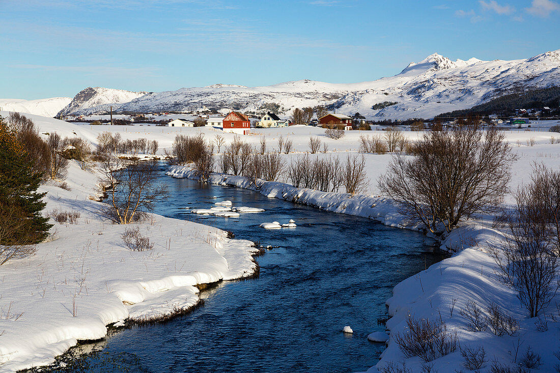 creek near Bo in winter, Vestvagoya, Lofoten Islands, Norway, Skandinavia, Europe