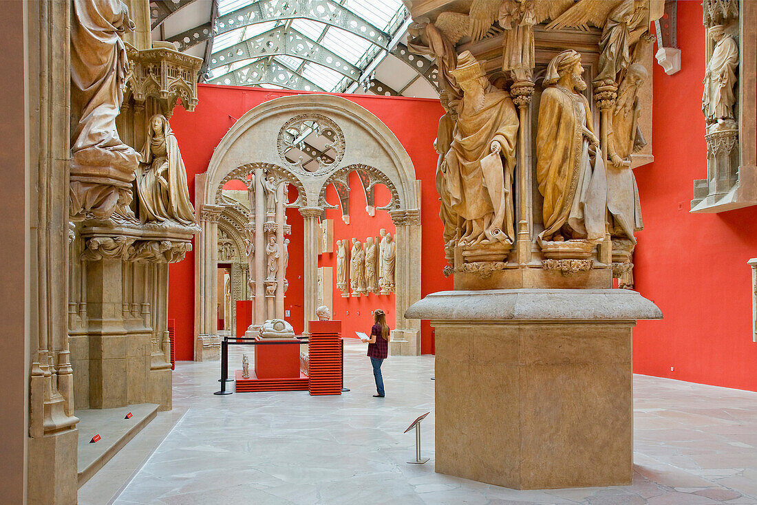 France, Paris, Palais de Chaillot, Cite de l'Architecture et du Patrimoine (City of Architecture and Patrimony), casts gallery