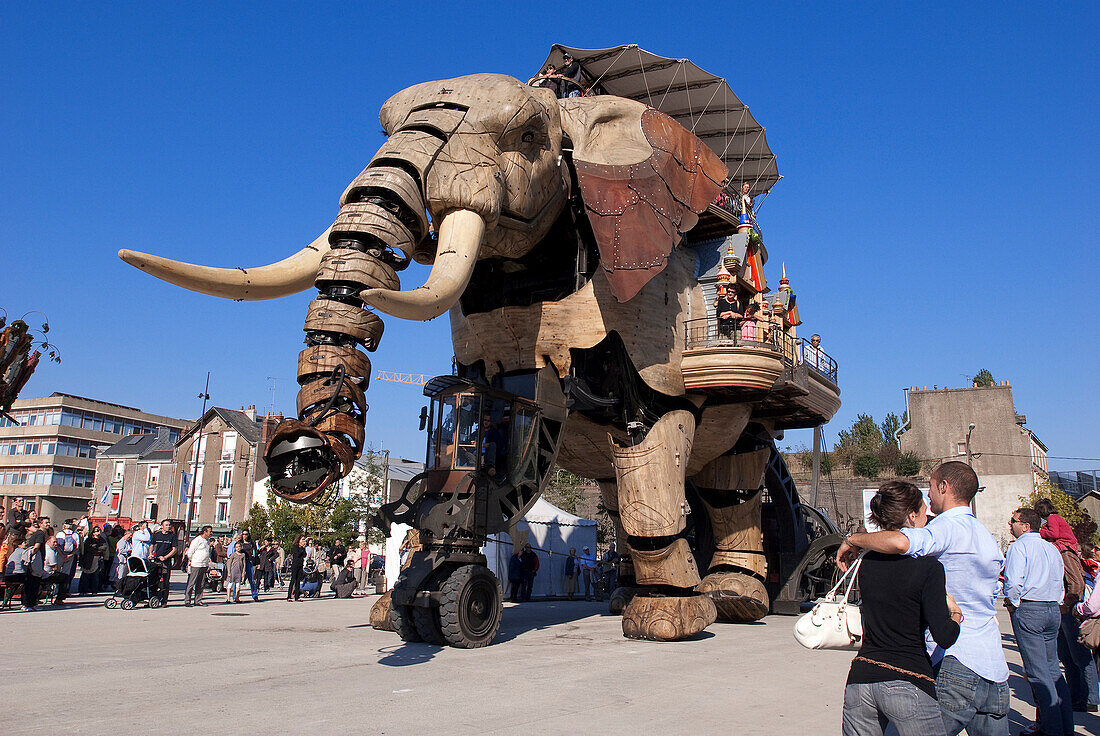 France, Loire Atlantique, Nantes, European Green Capital 2013, Ile de Nantes, Les Machines de l'Ile (the Machines of the Island) in warehouses of the former shipyards, artistic project conceived by Francois Delaroziere and Pierre Orefice, the elephant, au