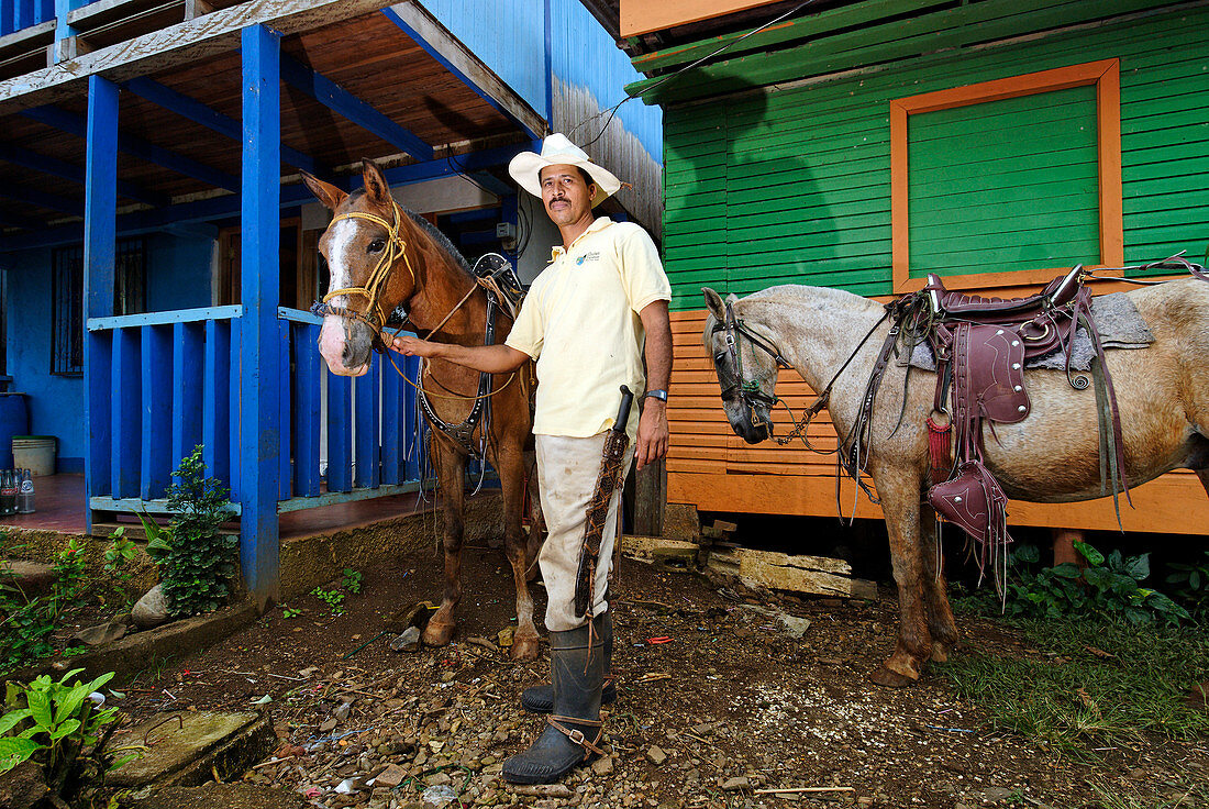 Nicaragua, El Castillo, the guide Alfonso Topia's Criollo horses are used for trip on Rio San Juan