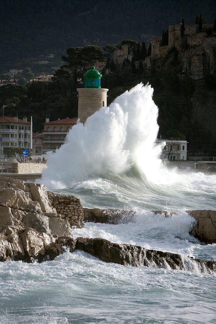 France, Bouches du Rhone, Cassis, Labbe wind, south west wind on the Cassis lighthouse