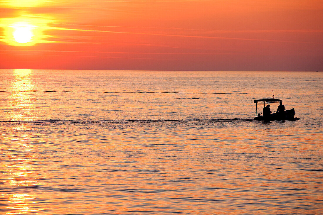 Croatia, Istria, Adriatic Coast, the city of Rovinj, sunset