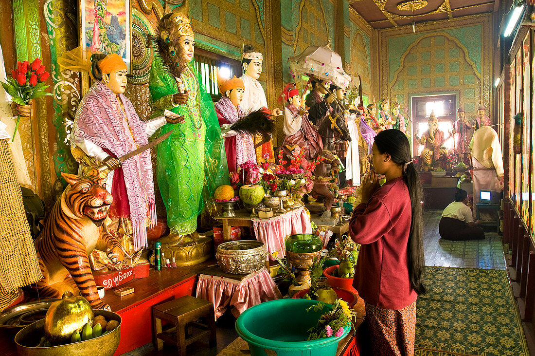 Myanmar (Burma), Mandalay Division, Mount Popa, Mahagiri Monastery, the pilgrims come to make their offerings to the 37 nats (spirits) from Burmese pantheon