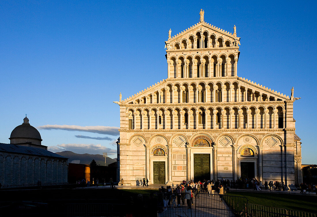 Italy, Tuscany, Pisa, Piazza del Duomo (Cathedral Square), listed as World Heritage by UNESCO, facade of Duomo Santa Maria Assunta (Saint Mary of the Assumption Cathedral)