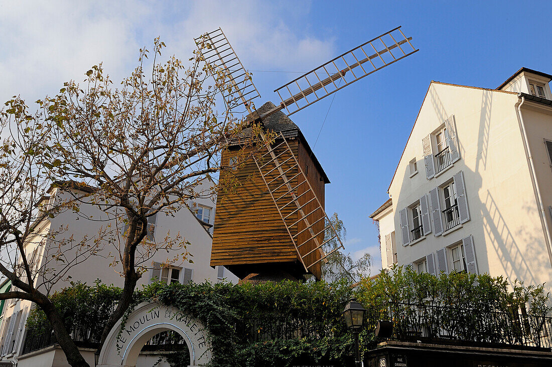 France, Paris, la butte montmartre, Moulin de la Galette