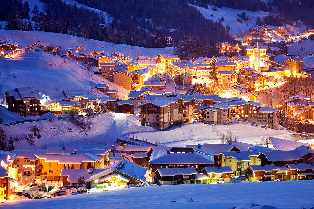 France, Savoie, Maurienne Valley, Massif de la Vanoise, Val Cenis Resort, Lanslevillard