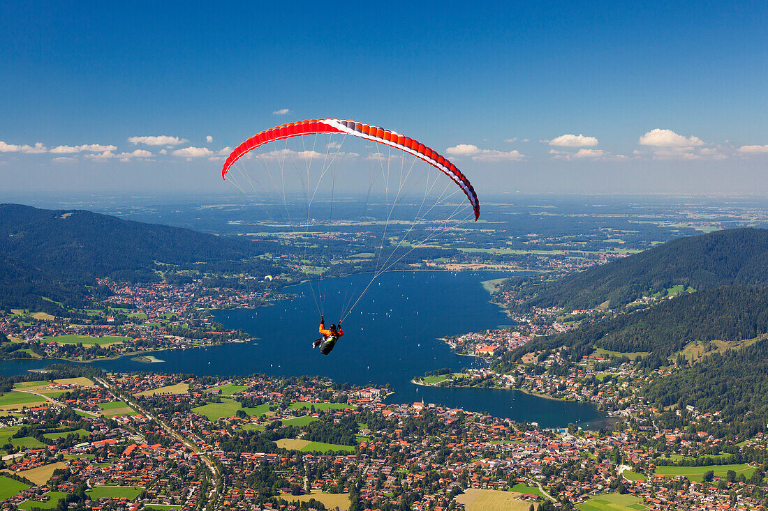 Paragliding, view from Wallberg to Rottach-Egern at Tegernsee, Mangfallgebirge, Bavaria, Germany