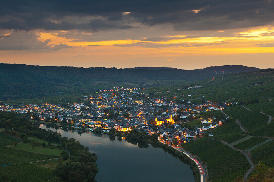 Kroev in the evening, Mosel, Rhineland-Palatinate, Germany