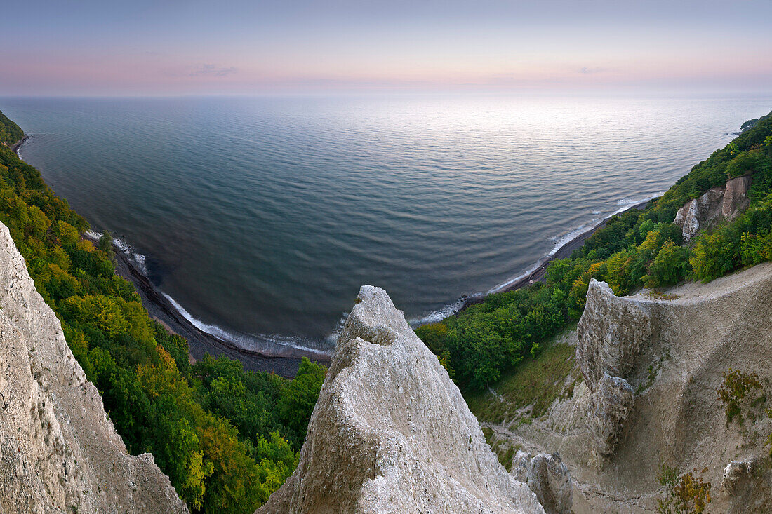 Viktoriasicht, Chalk cliffs, Jasmund national park, Ruegen, Baltic Sea, Mecklenburg-West Pomerania, Germany