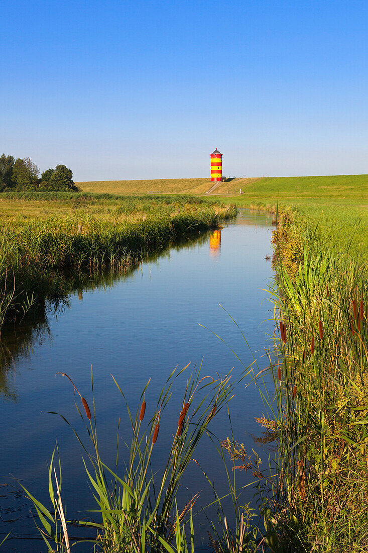 Leuchtturm Pilsum, bei Greetsiel, Ostfriesland, Niedersachsen, Deutschland