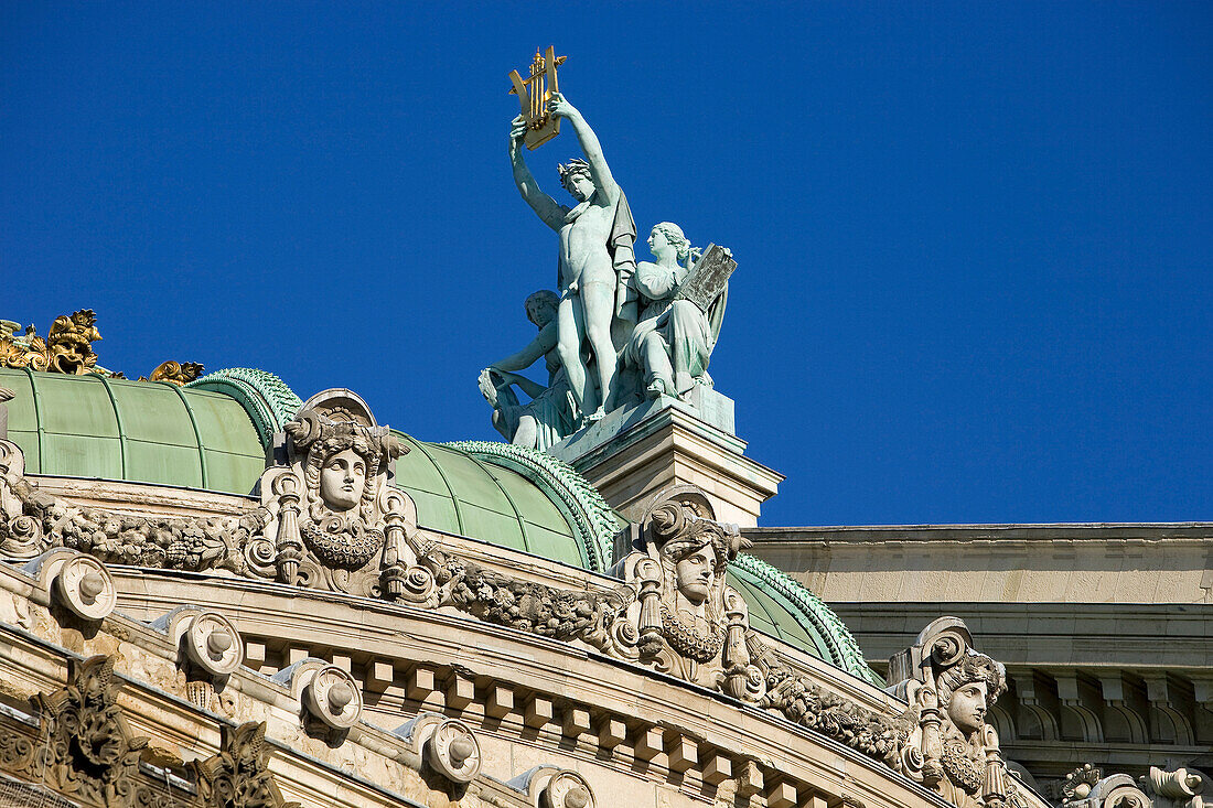 Frankreich, Paris, Dach Detail der Oper Garnier, Hebe Apollo seine Leier von Aimé Millet