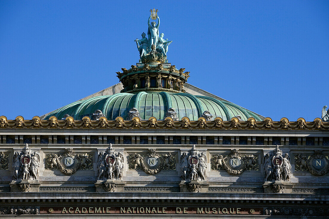 Frankreich, Paris, Dach Detail der Oper Garnier, Hebe Apollo seine Leier von Aimé Millet