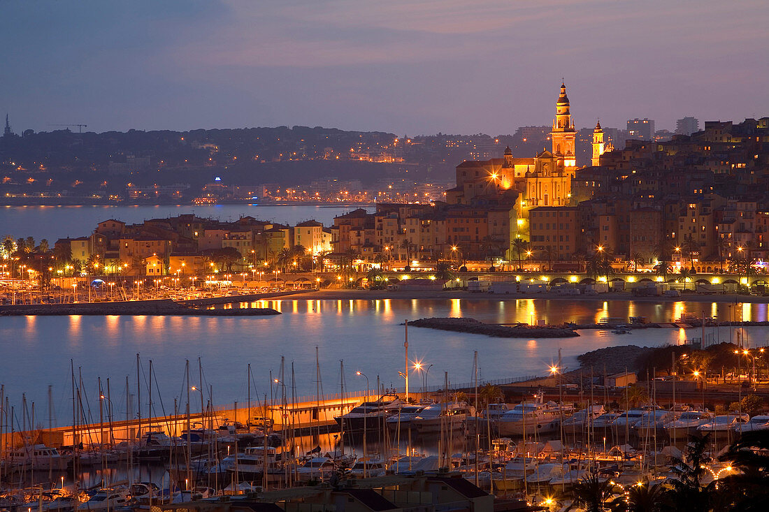 France, Alpes Maritimes, Menton, Baie de Garavan (Garavan Bay)