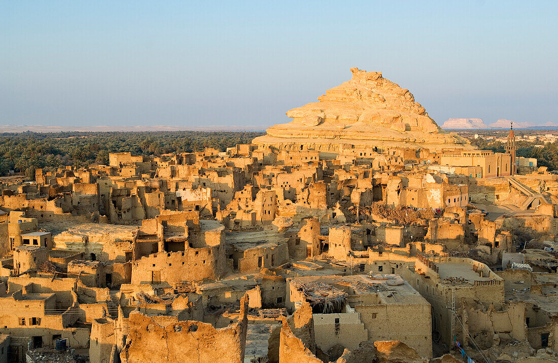 Egypt, Lower Egypt, Libyan Desert, Siwa Oasis, Shalli remains, former oasis capital city and fortress