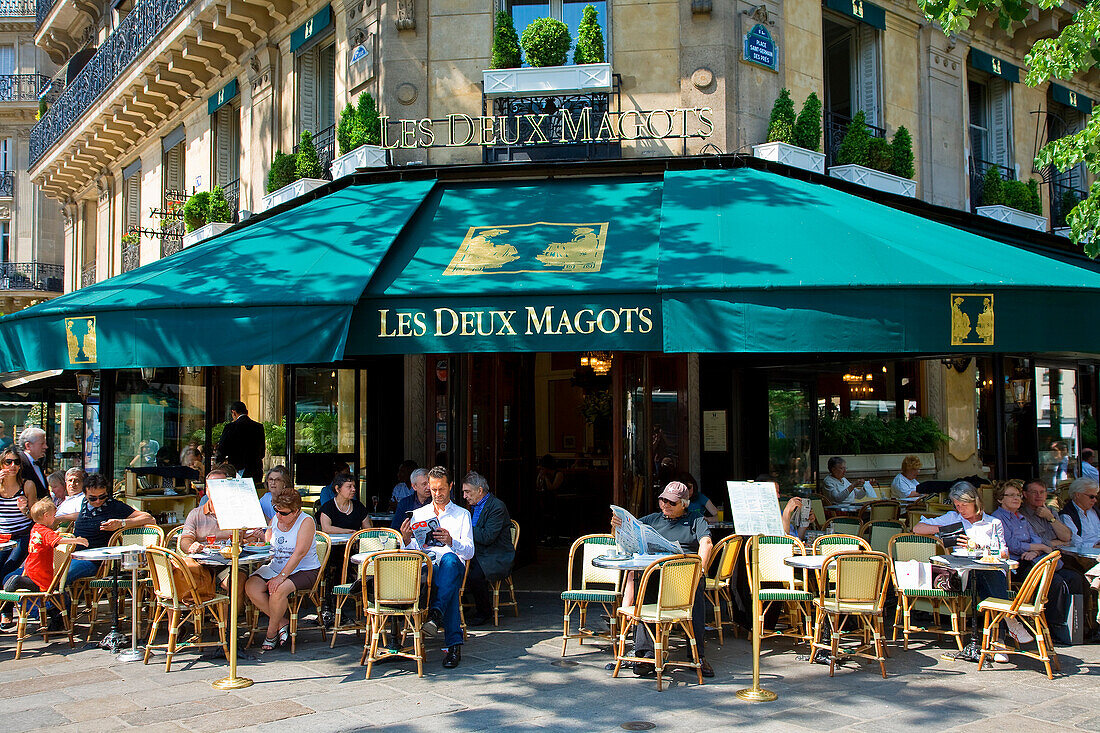 France, Paris, Saint Germain des Pres District, Les Deux Magots Cafe