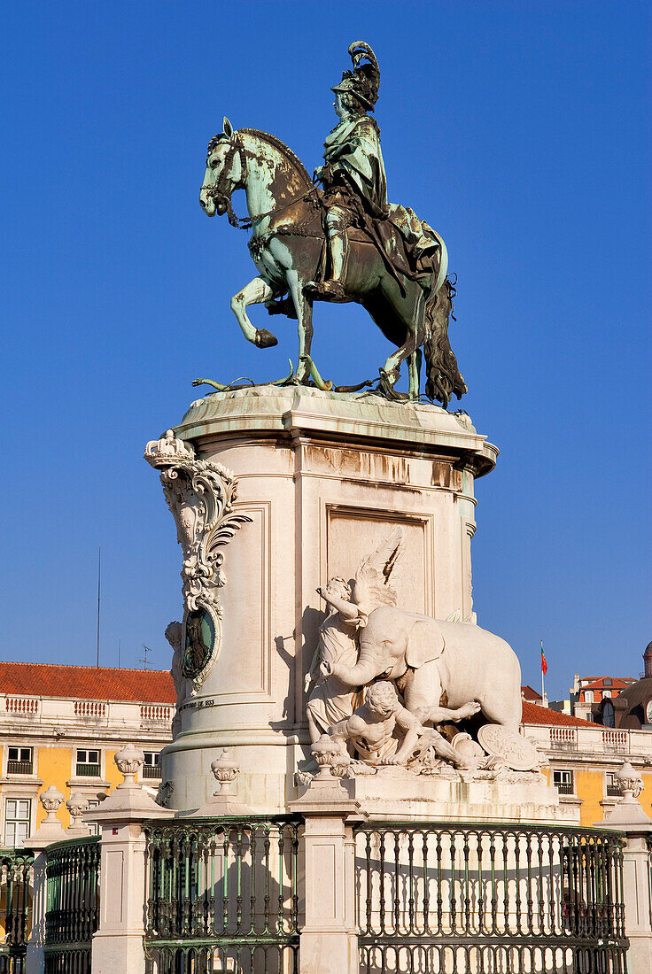 Portugal, Lisbon, Baixa District, Joao I equestrian statue at the middle of Praca do Comercio (Commerce Square)