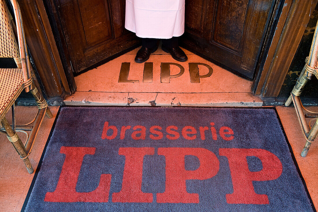 France, Paris, Saint Germain des Pres District, entrance of the Brasserie Lipp