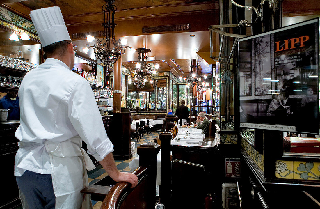 France, Paris, Saint Germain des Pres District, the Brasserie Lipp