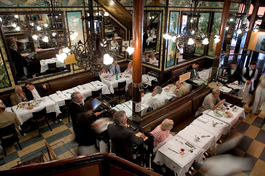Frankreich, Paris, Saint Germain des Prés, der Brasserie Lipp, Mittagessen wird angeboten