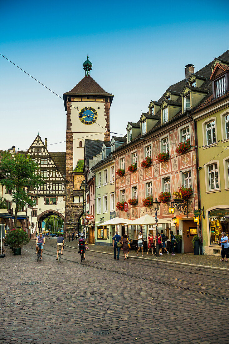 Schwabentor, Altstadt, Freiburg im Breisgau, Schwarzwald, Baden-Württemberg, Deutschland