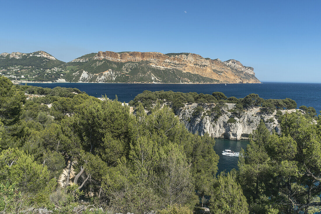 Felsen bei Port Miou, Calanques, Cassis, Frankreich