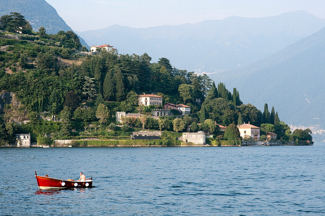 Italy, Lombardy, Lake Como, villas near Brienno