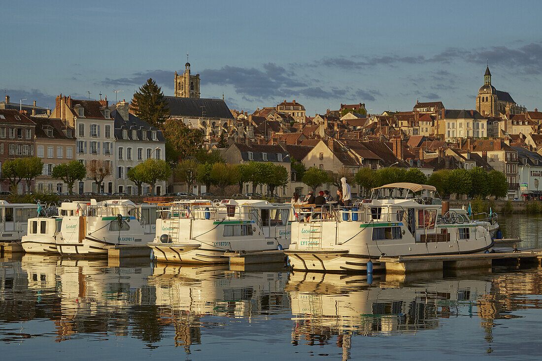 View at the Port de Plaisance and Joigny , Yonne , Departement Yonne , Burgundy , France , Europe