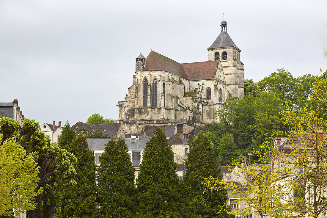 Saint-Pierre church at Tonnerre , Canal de Bourgogne , Departement Yonne , Burgundy , France , Europe