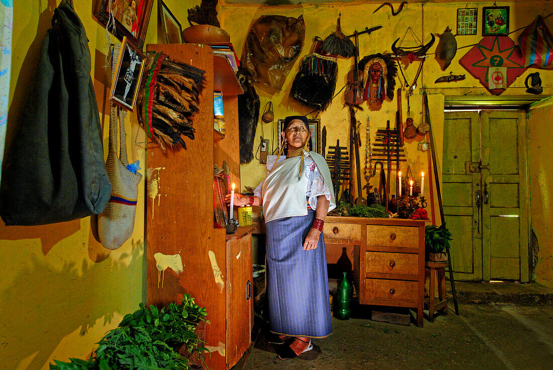 Ecuador, Imbabura Province, Iluman, in the town of the shamans near Otavalo, a few women shamans heal