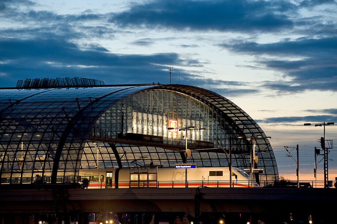 Deutschland, Berlin, das neue Berlin, Hauptbahnhof (Berliner Hauptbahnhof)