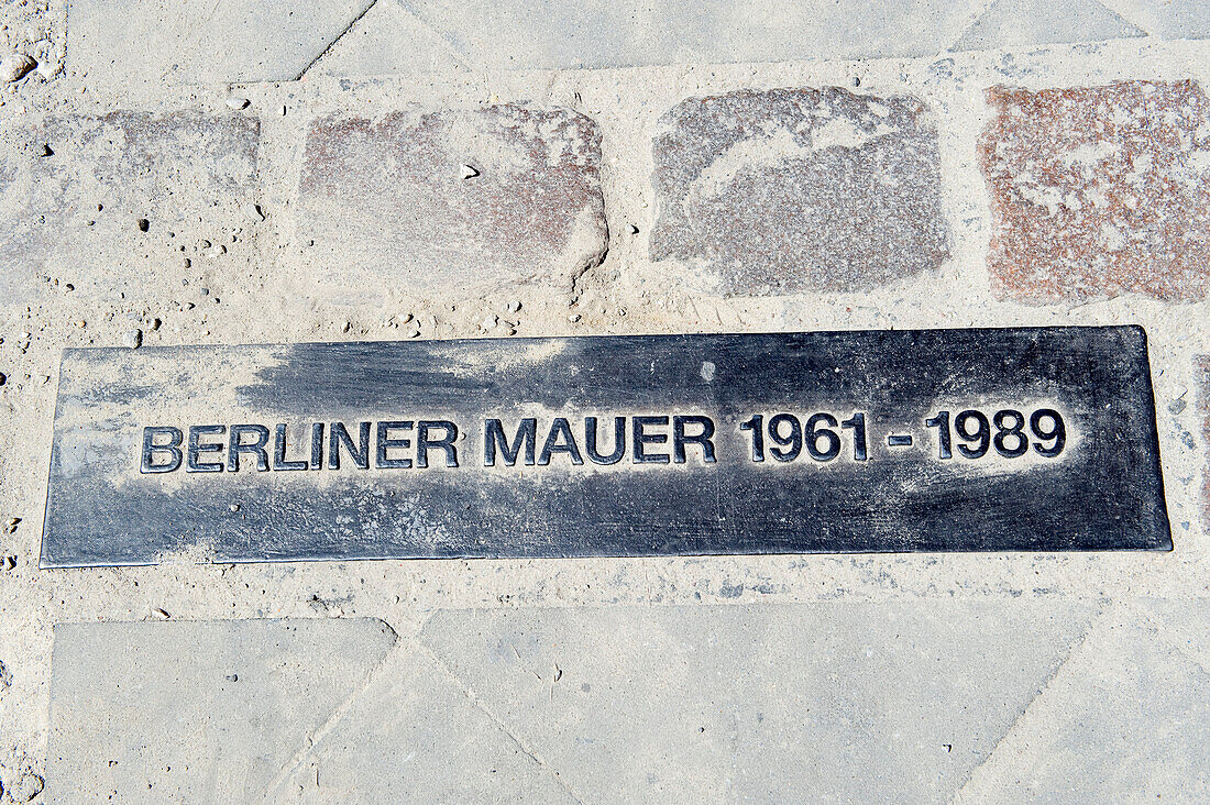 Germany, Berlin, Kreutzberger district, location of the wall