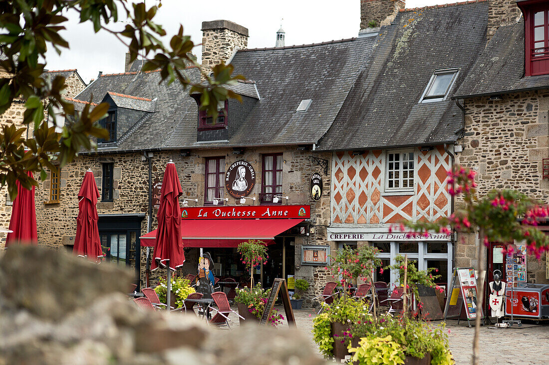 Cafés, Fougères, Bretagne, France