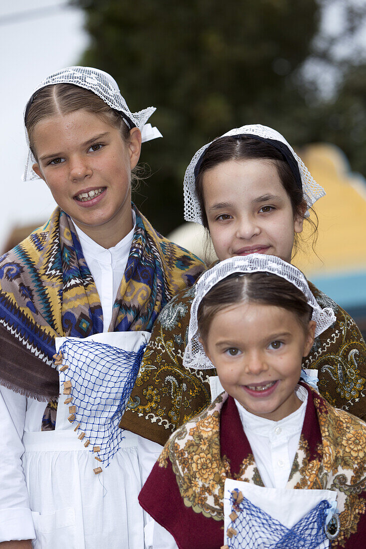 Traditionelle Bretoner Anzug, das Fest der blauen Netze in Concarneau, Bretagne, Frankreich