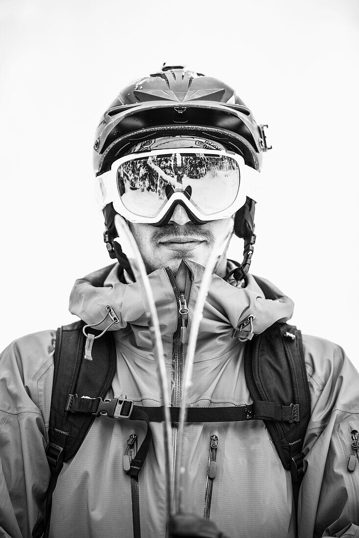 Are, Sweden - januari 2013. Portrait of telemark skiier Daniel Larsson.