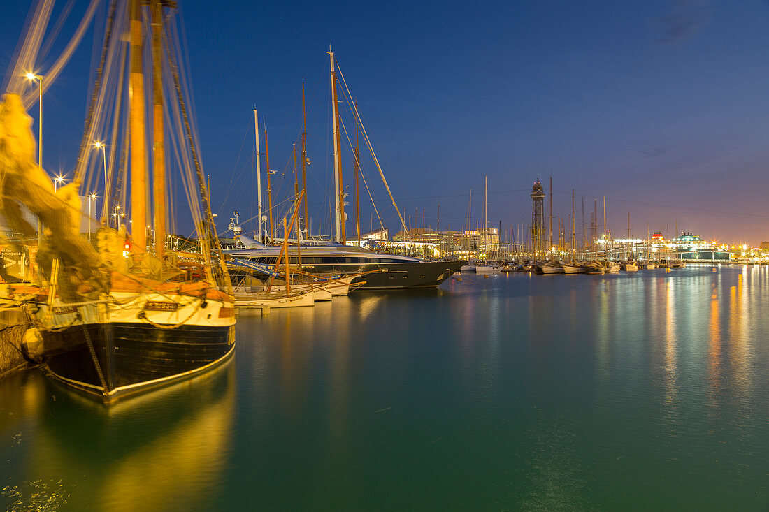 Port Vell at dusk , Barcelona, Catalonia, Spain, Europe